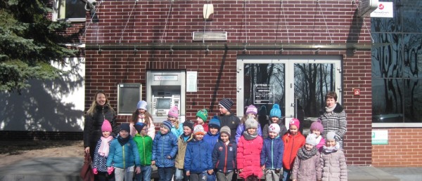 Jesteśmy Blisko Ciebie również w przyszłości -wycieczka przedszkolaków do ETNO Banku Spółdzielczego