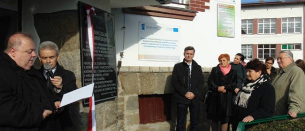 W szkole w Radziechowach nie zapomniano o Franciszku Ozimińskim