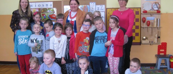 Na straży góralskich tradycji - Spotkanie przedszkolaków z regionalistką Jadwigą Jurasz