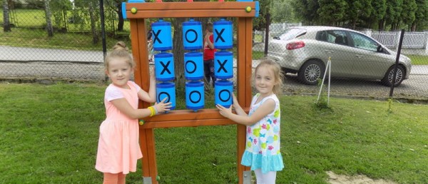 PRZEDSZKOLAKI Z WIEPRZA MAJĄ NOWY PLAC ZABAW!