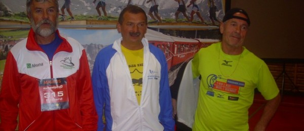 Wspaniały Swiss Alpine Davos Marathon na najdłuższym dystansie