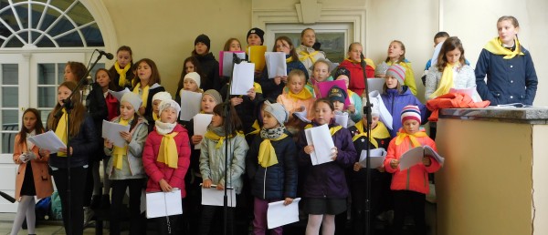 Jesteśmy dumni i czujemy się wyróżnieni  z Ogólnopolskiej Pielgrzymki Rodziny Szkół im. Jana Pawła II na Jasną Górę, 4 X 2017 r.