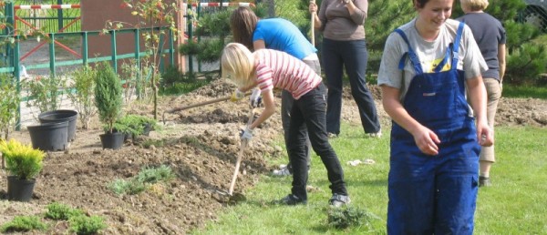 „Pozwól mi działać, a zrozumiem”