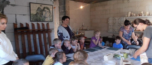 Przedszkolaki w świecie ceramiki artystycznej