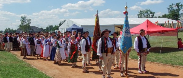 FESTIWAL FOLKLORU GÓRALSKIEGO w Skoroszycach