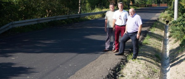 ZAKOŃCZONO REMONT USZKODZONEGO ODCINKA DROGI POWIATOWEJ W JUSZCZYNIE