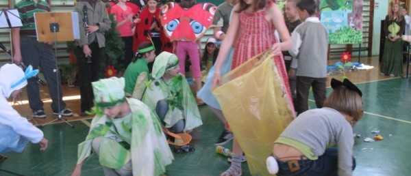 Jest świat który Cię potrzebuje…