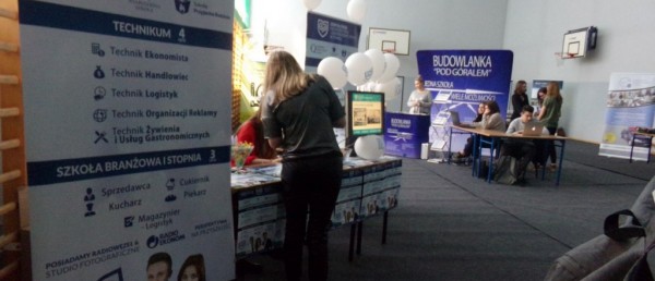 I Targi Edukacyjne ''Otwarci na zmiany'' Juszczyna 2019