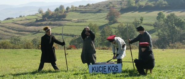 Zaduszki Narodowe i usypywanie Kurhanu Pamięci Narodowej