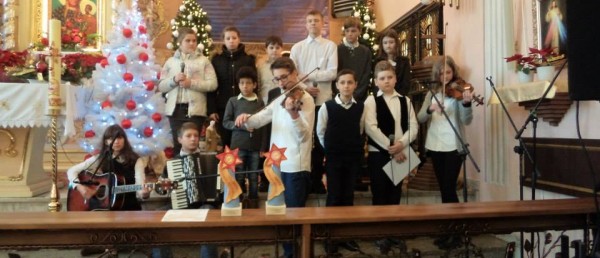 Wyniki Gminnego i Międzyszkolnego Przeglądu Kolęd i Pastorałek ''Gwiazda Betlejemska 2015''