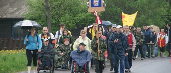 Zaproszenie na VII Pieszą Pielgrzymką ''Ogień Lolek'' - 16 maja 2015 r.