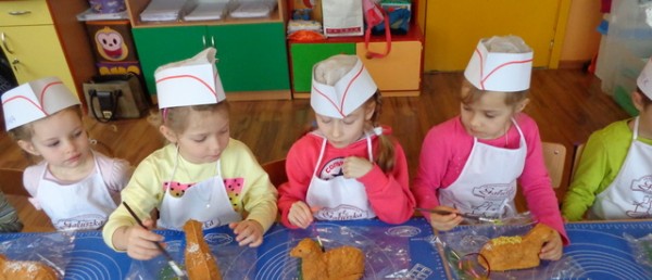 ''Kucharz duży, kucharz mały...'' - przedszkolaki z Wieprza w nowej roli.