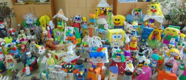 EKOLUDEK - poprzez zabawę uczymy się  dbać o środowisko