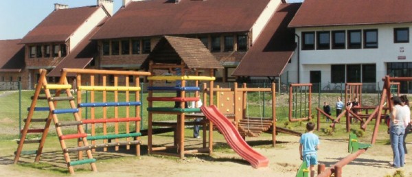 Budowa, przebudowa i remont infrastruktutry okołoturystycznej w gminie Radziechowy-Wieprz